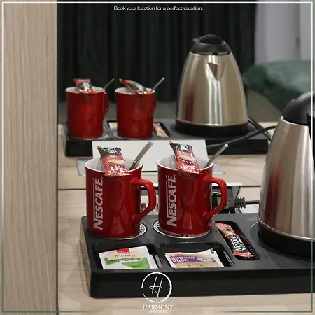 アパート Harmony - *